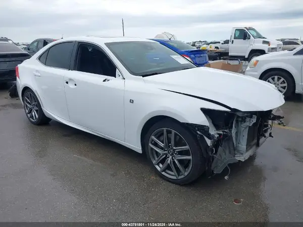 JTHBE1D27H5028919 2017 LEXUS IS - Image 1
