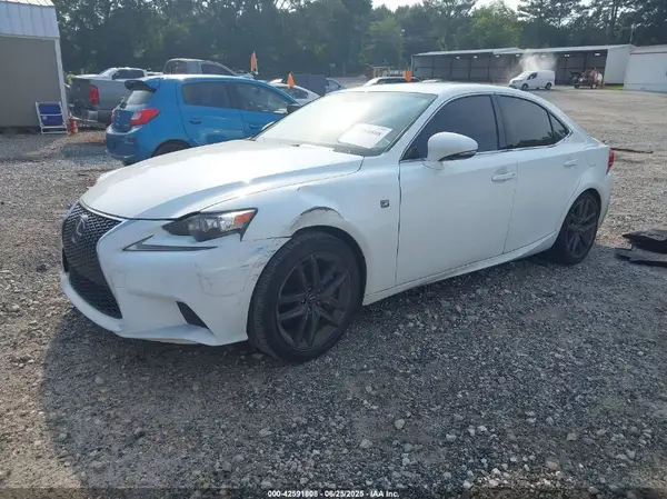 JTHBE1D28G5023713 2016 LEXUS IS - Image 2