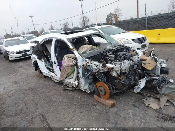 JTHBE1D28G5025798 2016 LEXUS IS - Image 1