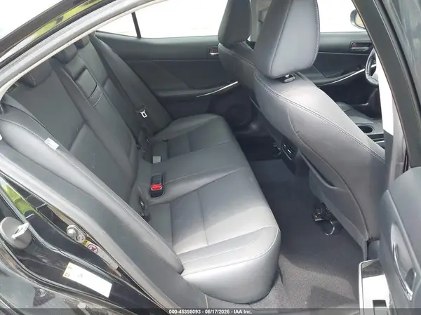 JTHBE1D28G5026613 2016 LEXUS IS - Image 8