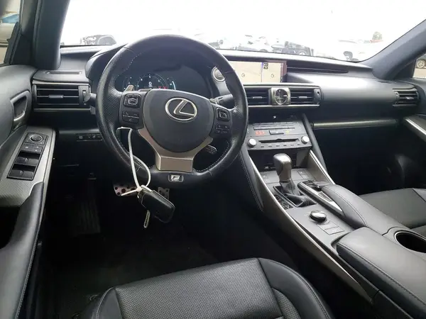 JTHBE1D28H5029741 2017 LEXUS IS - Image 8