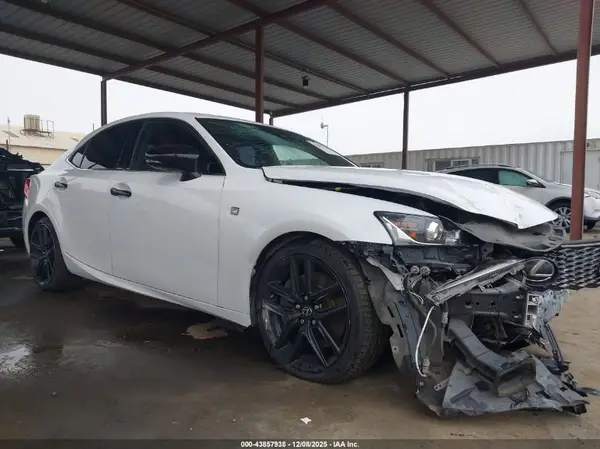 JTHBE1D29H5031076 2017 LEXUS IS - Image 1