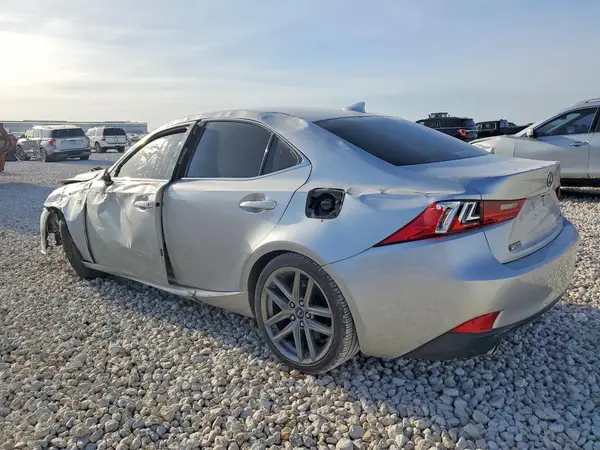 JTHBE1D2XG5024250 2016 LEXUS IS - Image 2