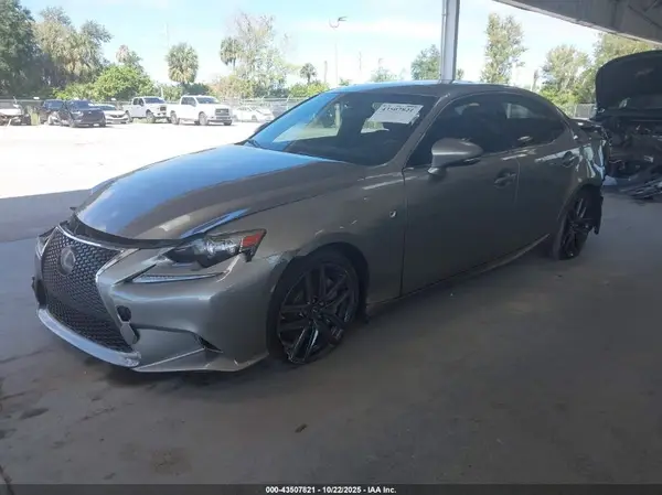 JTHBE1D2XG5026774 2016 LEXUS IS - Image 2