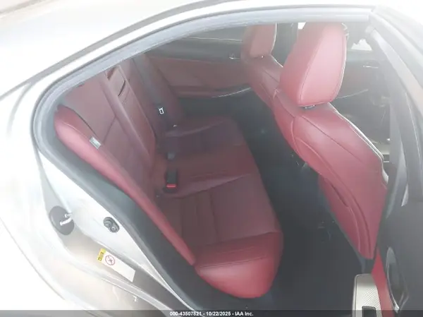 JTHBE1D2XG5026774 2016 LEXUS IS - Image 8