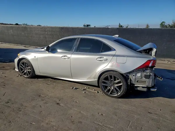 JTHBE1D2XG5027259 2016 LEXUS IS - Image 2