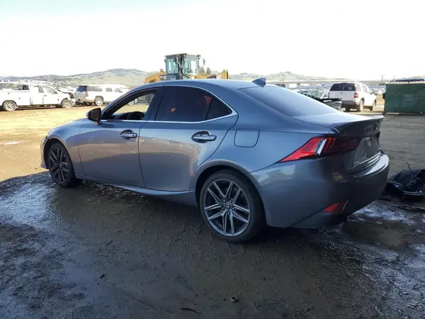 JTHBE1D2XG5028444 2016 LEXUS IS - Image 2