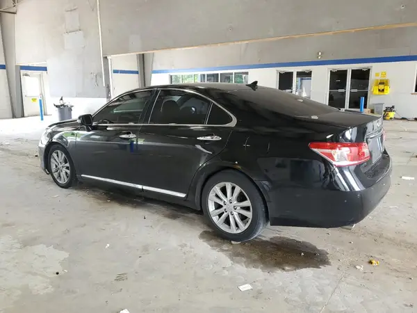 JTHBK1EG4C2502273 2023 LEXUS ES - Image 2