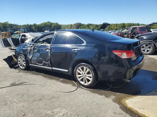JTHBK1EG6C2503411 2023 LEXUS ES - Image 2