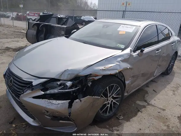 JTHBK1GG0G2211269 2016 LEXUS ES - Image 2