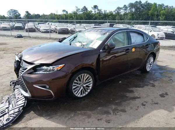JTHBK1GG0G2213152 2016 LEXUS ES - Image 2