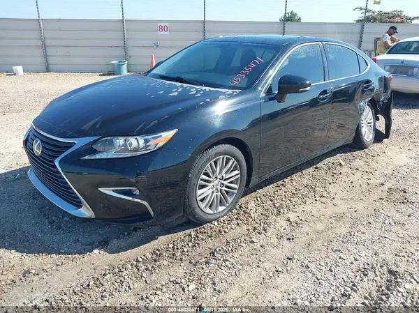 JTHBK1GG0G2213488 2016 LEXUS ES - Image 2