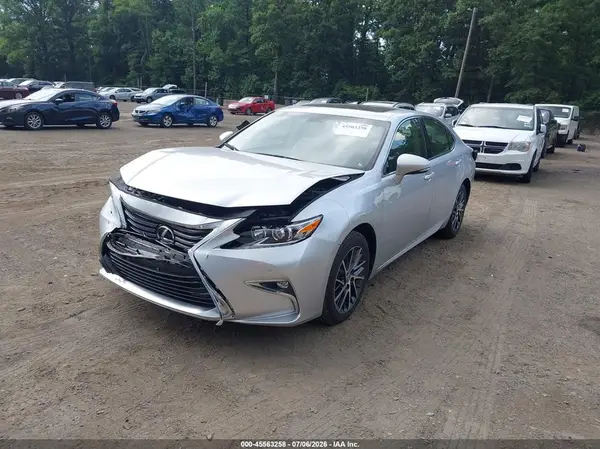 JTHBK1GG0G2224250 2016 LEXUS ES - Image 2