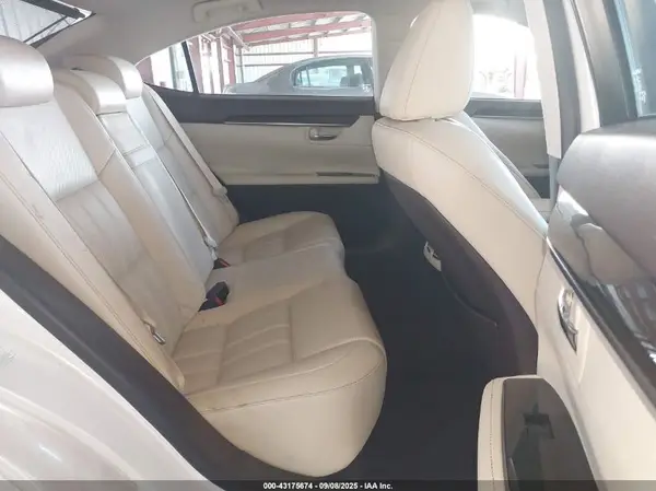 JTHBK1GG0G2226094 2016 LEXUS ES - Image 8