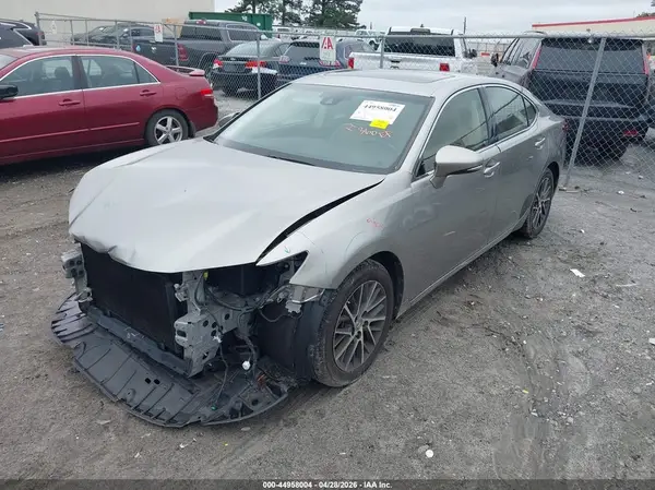 JTHBK1GG0G2228637 2016 LEXUS ES - Image 2