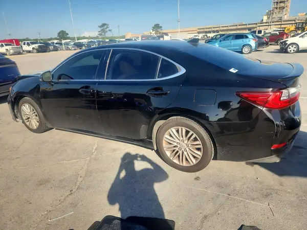 JTHBK1GG0G2228668 2016 LEXUS ES - Image 2