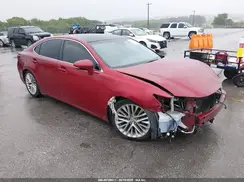JTHBK1GG0G2236110 2016 LEXUS ES