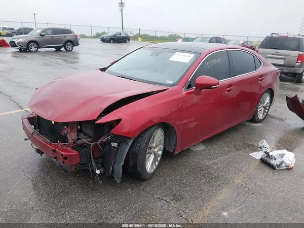 JTHBK1GG0G2236110 2016 LEXUS ES - Image 2