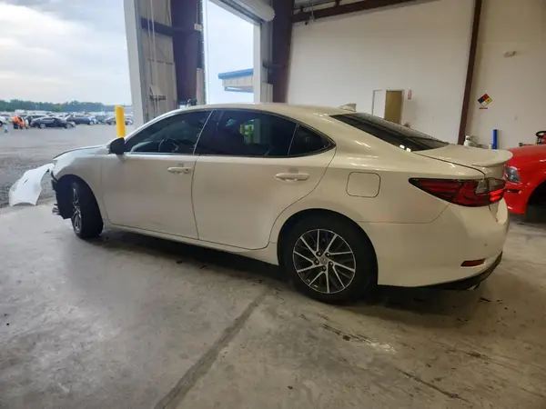 JTHBK1GG0G2238293 2016 LEXUS ES - Image 2