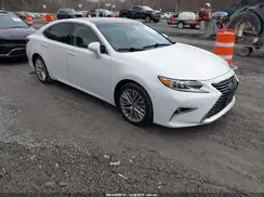 JTHBK1GG0G2242005 2016 LEXUS ES