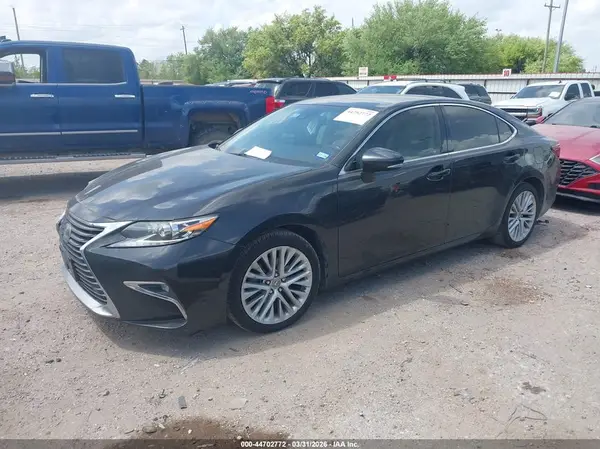 JTHBK1GG1G2224189 2016 LEXUS ES - Image 2