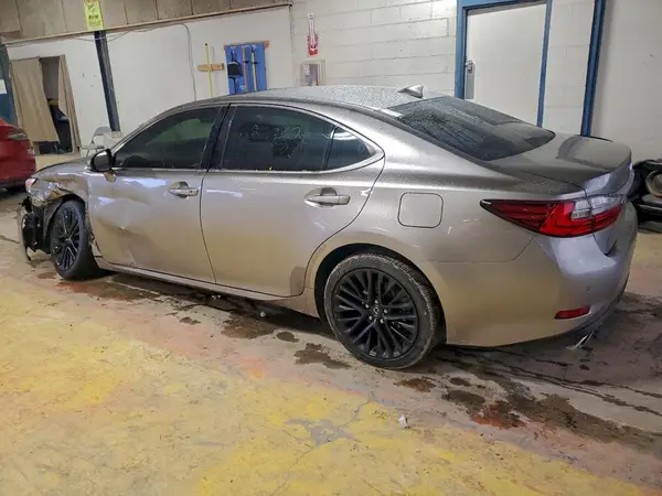 JTHBK1GG1G2226962 2016 LEXUS ES - Image 2