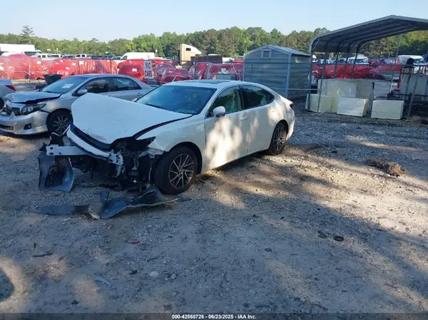 JTHBK1GG1G2231207 2016 LEXUS ES - Image 2
