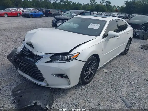 JTHBK1GG1G2235516 2016 LEXUS ES - Image 2