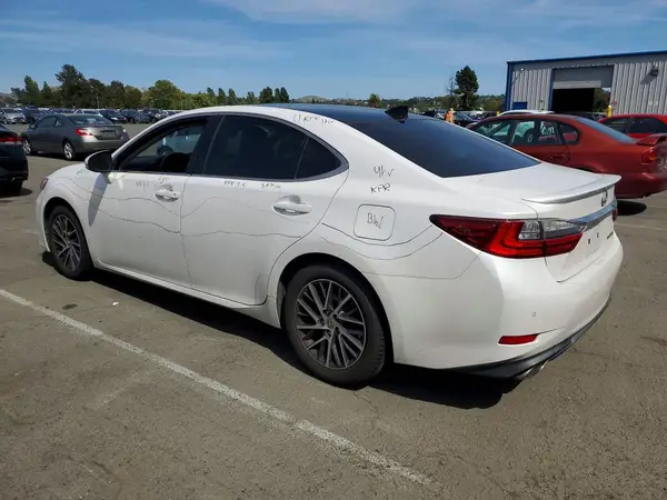 JTHBK1GG1G2246144 2016 LEXUS ES - Image 2