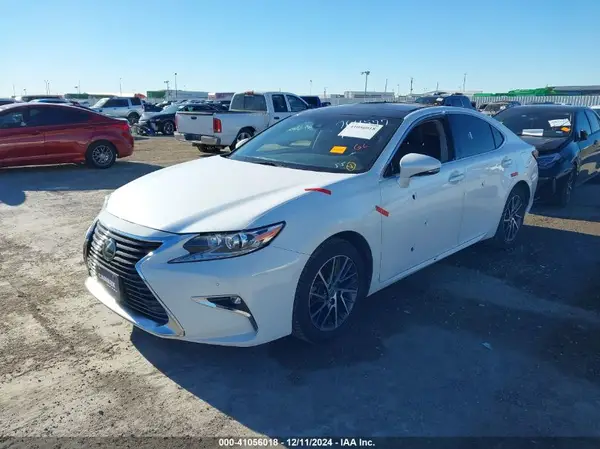 JTHBK1GG1G2246533 2016 LEXUS ES - Image 2