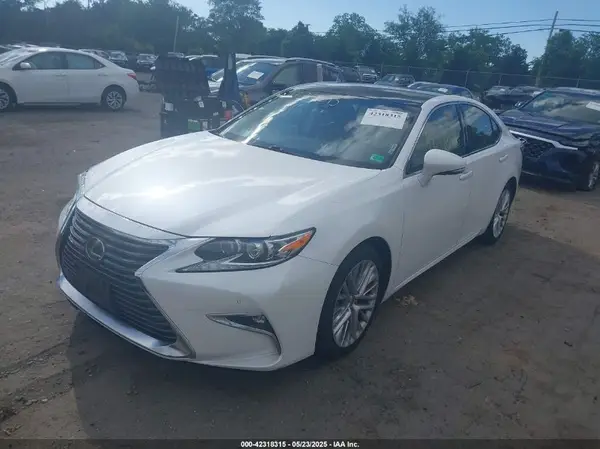 JTHBK1GG1G2246659 2016 LEXUS ES - Image 2