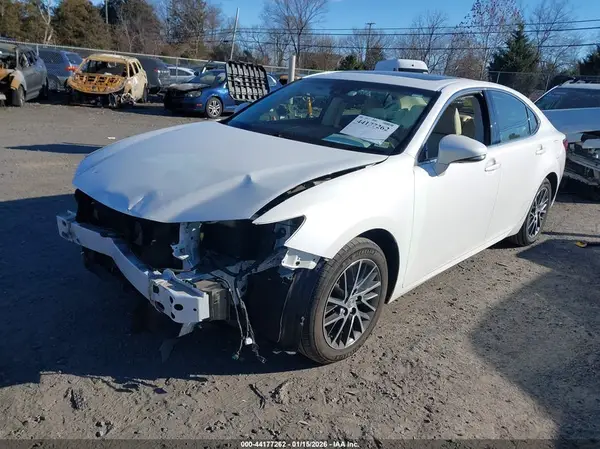 JTHBK1GG1H2247652 2017 LEXUS ES - Image 2