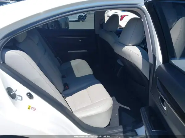 JTHBK1GG1H2249949 2017 LEXUS ES - Image 8