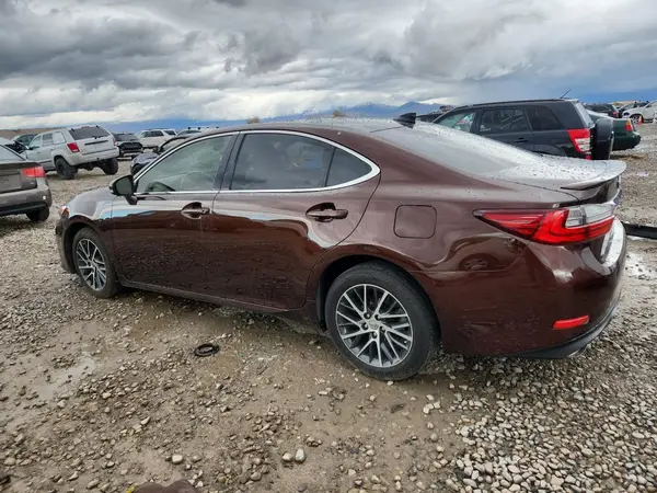 JTHBK1GG1H2251636 2017 LEXUS ES - Image 2