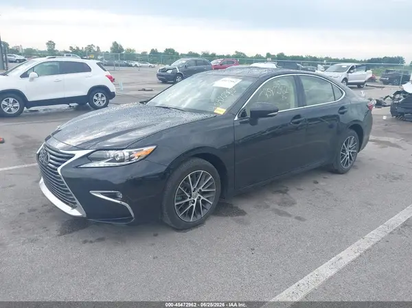 JTHBK1GG1H2252446 2017 LEXUS ES - Image 2