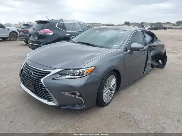 JTHBK1GG2G2211631 2016 LEXUS ES - Image 2