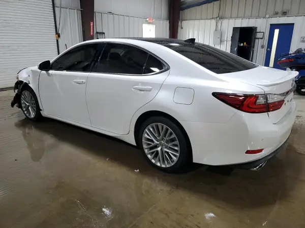 JTHBK1GG2G2243558 2016 LEXUS ES - Image 2