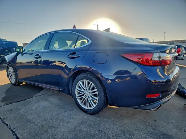 JTHBK1GG3G2218068 2016 LEXUS ES - Image 2