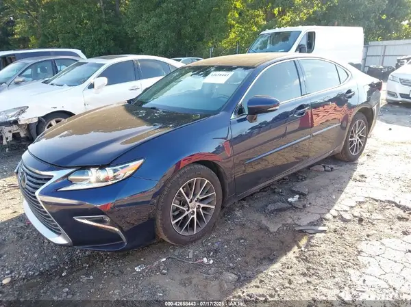 JTHBK1GG3G2238787 2016 LEXUS ES - Image 2