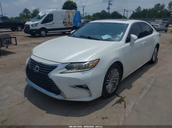 JTHBK1GG3G2238966 2016 LEXUS ES - Image 2
