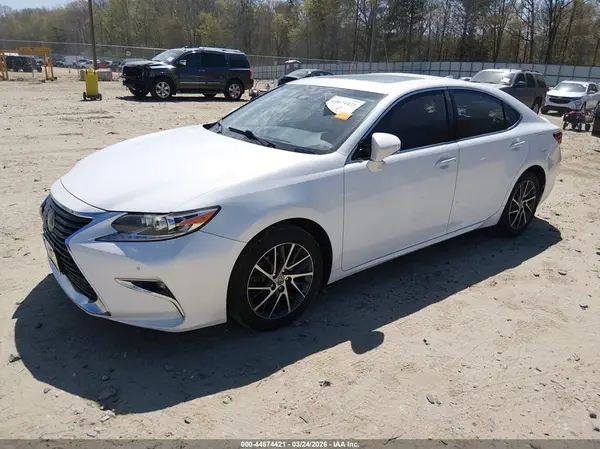 JTHBK1GG3G2239096 2016 LEXUS ES - Image 2