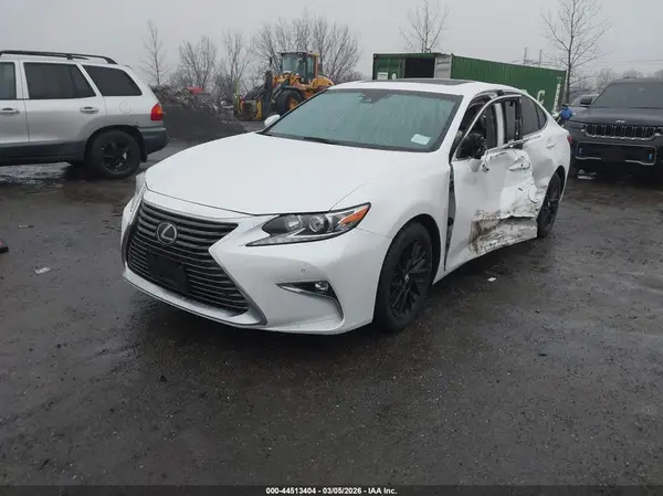 JTHBK1GG3H2255199 2017 LEXUS ES - Image 2