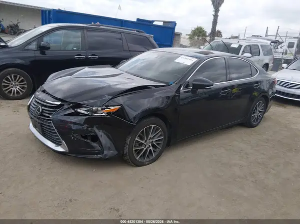 JTHBK1GG3H2255977 2017 LEXUS ES - Image 2