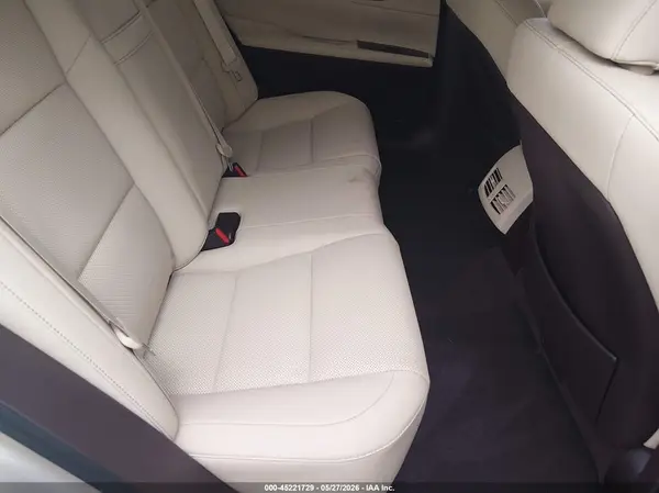 JTHBK1GG3H2257633 2017 LEXUS ES - Image 8
