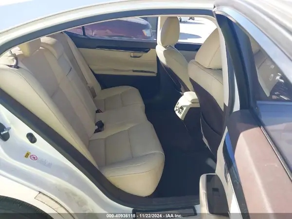 JTHBK1GG4G2221609 2016 LEXUS ES - Image 8