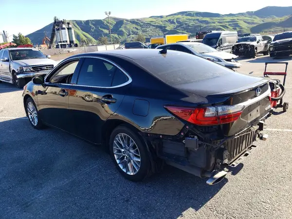 JTHBK1GG4G2235770 2016 LEXUS ES - Image 2