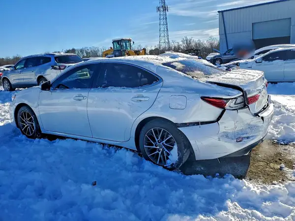 JTHBK1GG4G2235848 2016 LEXUS ES - Image 2