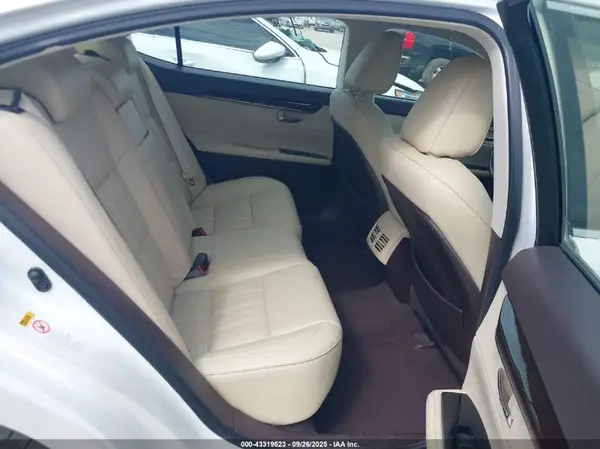 JTHBK1GG4G2239155 2016 LEXUS ES - Image 8