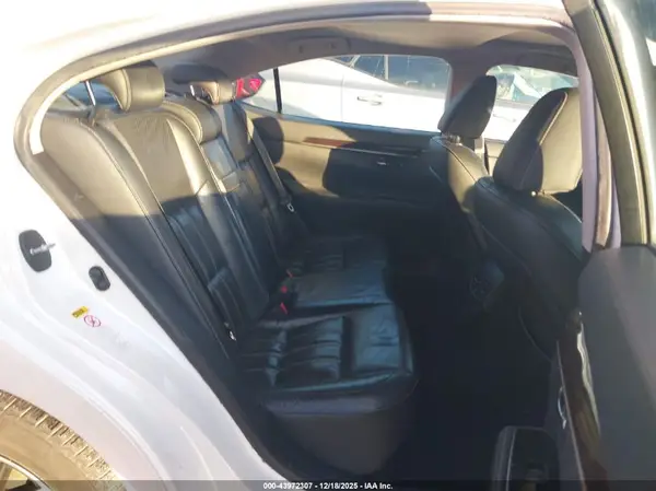 JTHBK1GG4G2243142 2016 LEXUS ES - Image 8