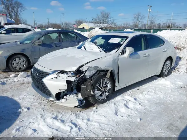 JTHBK1GG4G2243660 2016 LEXUS ES - Image 2
